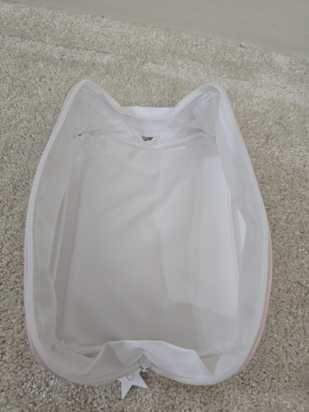 Dior Pink Cosmetic Pouch - Picture 6 of 12
